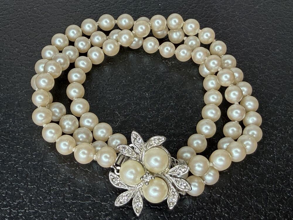 Lustrous Pearl Hand Knotted 3 Stand Made With Swarovski Crystal Bracelet Bridal